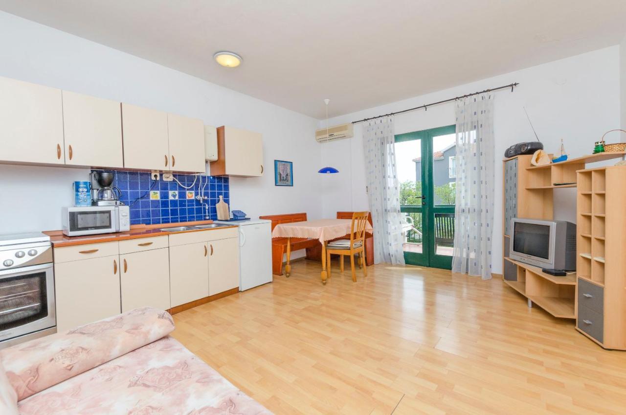 Apartments Katja Trogir Eksteriør billede
